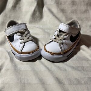 Nike Kids White and Tan Sneakers